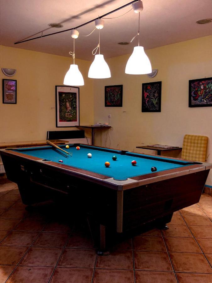 Whole Basement Former Pub3 For Bachelor / Bachelorette Party Budapest Exterior photo