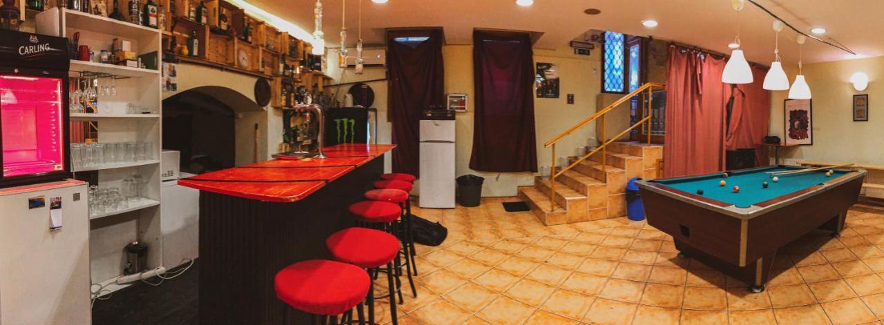 Whole Basement Former Pub3 For Bachelor / Bachelorette Party Budapest Exterior photo