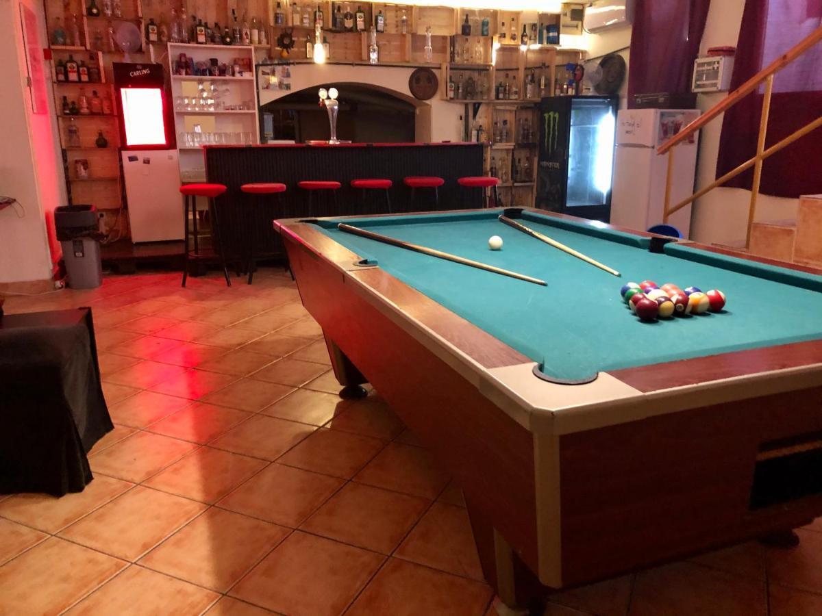 Whole Basement Former Pub3 For Bachelor / Bachelorette Party Budapest Exterior photo